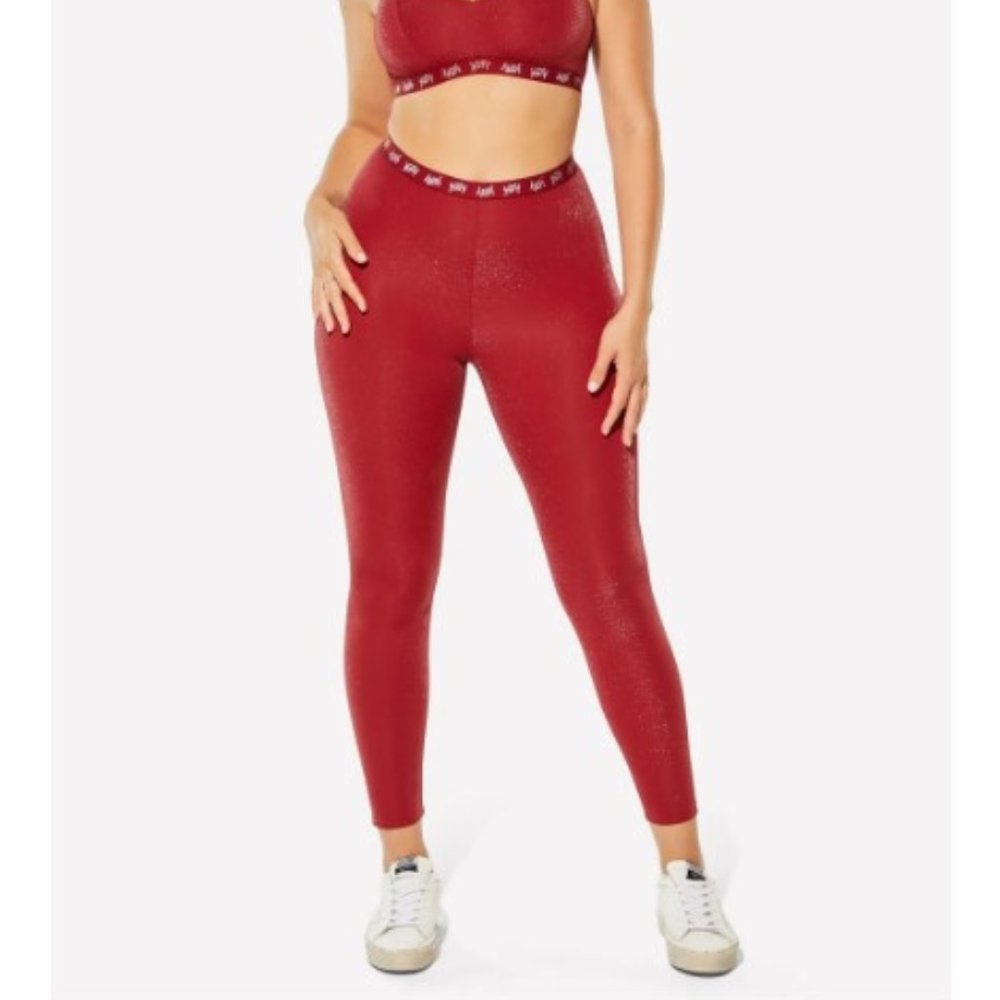 I 🆕 YITTY (Fabletics) Spotlight Shaping Ruched Legging